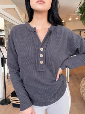 Eleanor V-Neck Long Sleeve Top